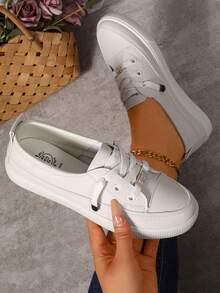 Beige Gold Diamond Buckle