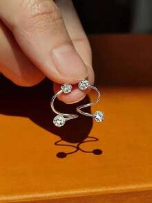 一对奢华螺旋杆球形耳钉，适合日常佩戴和特殊场合送礼 - 銀色 - 查看 3