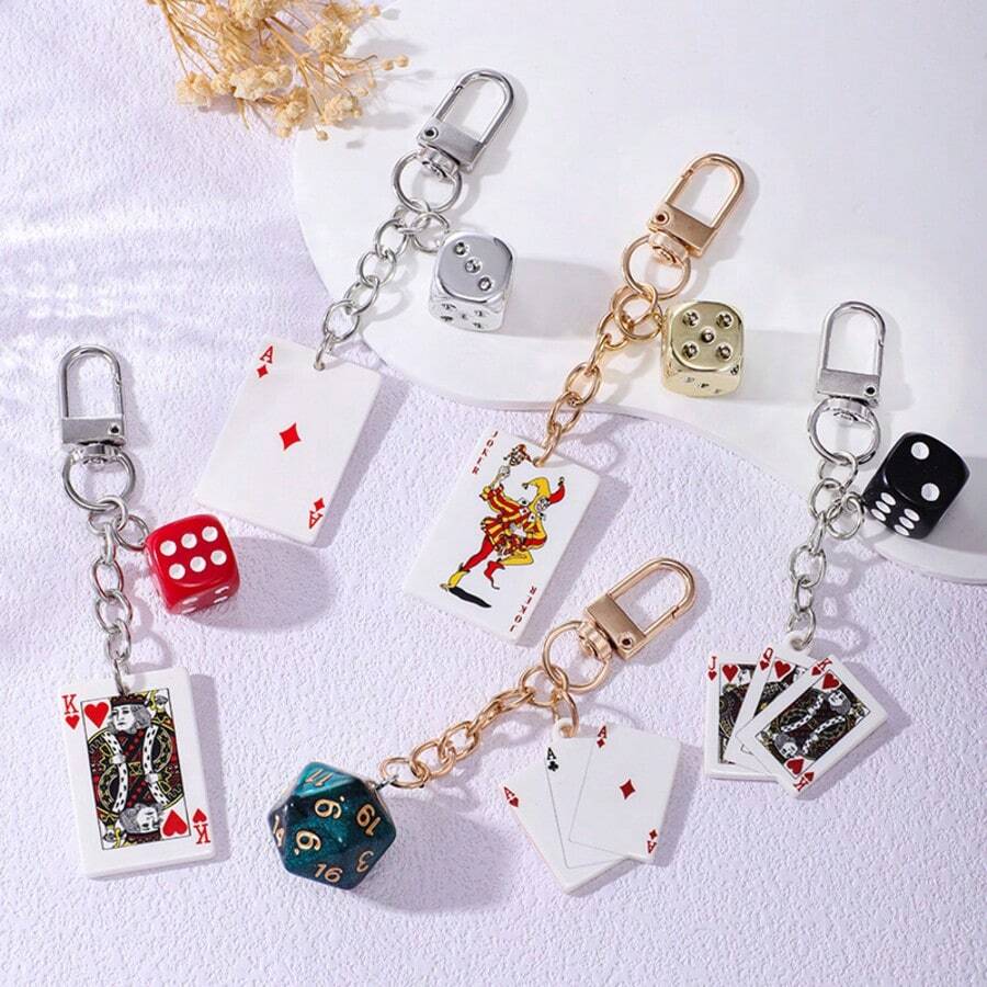 1pc Creative Dice & Playing Card Keychain, Backpack Charm, Fashion Accessory, Bag Pendant - Multicolor - View 1