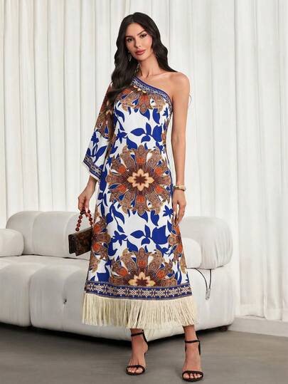 女士热带雨林印花流苏下摆连衣裙，适合日常通勤和休闲度假。这款新款春夏印花连衣裙展现休闲优雅的风格。