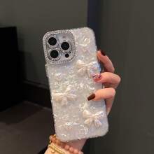 Étui de téléphone blanc avec design laser en forme de cœur et nœud papillon pour iPhone 17 Pro Max/17 Pro/17/16 Pro Max/16/16 Pro/16 Plus/15/15 Pro Max/15 Pro/15 Plus/11/12/13/14 Pro Max/11 Pro/11 Pro Max/12 Pro/12 Pro Max/13 Pro/13 Pro Max/14 Pro/14 Pro Max/14 Plus, coque dure minimaliste et créative - Blanc - Voir 4