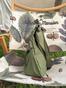 Lightweight Outdoor Waterproof Crossbody Bag, Hiking Shoulder Bag, High-Value Commuting Backpack, Mailman Bag - Multicolor - View 7