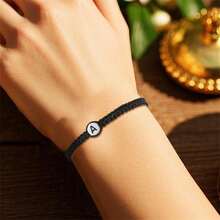 1件手工亚克力26字母英文手链，简约黑白时尚女士手链 - 彩色 - 查看 2