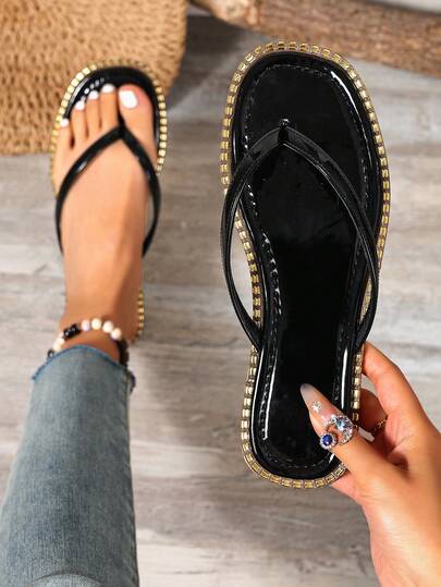 Women's Flip Flops, Casual Street Style, Comfortable Flat, White Color, Versatile, Non-Slip, Suitable For Beach, Spring/Summer