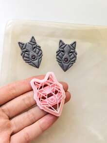 Animal Series: Wolf, Little Lion And Butterfly Polymer Clay Cutting Molds, Suitable For DIY Earring Jewelry Making, Handmade Decorations, Jewelry Making Tools, Perfect For Handmade Women's Earrings And Jewelry Pendants - Animal Series - View 7