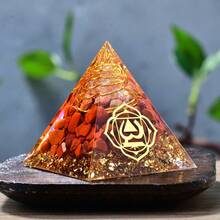 天然水晶七脉轮能量金字塔是一款能量放大器，适合家居装饰或瑜伽冥想。它也是馈赠亲朋好友的绝佳水晶礼物。 - 5厘米/1.97英寸 - 查看 13