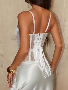 Apperloth A Áo corset ren thêu hoa gợi cảm, áo hai dây lửng có gọng nâng eo, buộc dây phía sau và vạt áo bất đối xứng, màu trắng, thích hợp cho mùa hè. - trắng - Xem 2