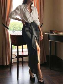 Chân váy midi xếp ly xẻ cao màu đen satin thanh lịch dành cho nữ, chân váy ôm sát eo thắt dây sang trọng, trang phục thường ngày tối giản, trang phục dạ hội mùa xuân 2026. - màu đen - Xem 6