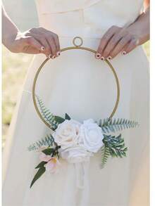 1个蝴蝶结玫瑰花环，金属玫瑰丝绸花环，户外婚礼伴娘手持人造花环，婚礼新娘和伴娘手持花环，新娘手持人造玫瑰花束，婚礼人造花环，创意伴娘花束婚礼金属花环，欧式家居墙挂金属花环 - 圓環 - 查看 6