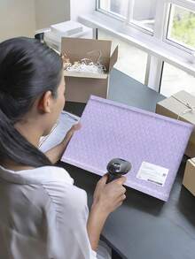 50个紫色气泡邮寄袋，紫色快递袋，自封紫色气泡包装袋，防水泡沫自粘密封收纳袋，简约商务收纳袋，适用于邮寄礼品、书籍、手机等产品，母亲节、毕业季礼品包装 - 淡紫色 - 查看 2