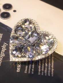 1个全钻心形闪亮气垫手机推拉支架。可放置于桌面，是一款美观实用的手机支架，是懒人必备之选。 - 彩色 - 查看 6