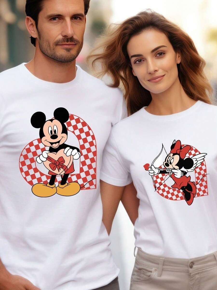 Disney-Licensed T-Shirts Made From Pure Cotton, Adorable Mickey And Minnie Mouse Crew Neck Shirts In Soft Material With Detailed And Vibrant Designs. An Ideal Disney Gift: The Fabric Is Durable And Easy To Care For. Perfect For Everyday Wear, Commuting, And Other Occasions – For Pure Holiday Vibes. - 白色-男 - 查看 1