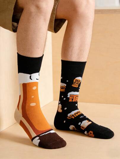 1 Pair Unisex Black & Orange Reversible Beer Mug Pattern Mid-Calf Socks, & Versatile For All Seasons