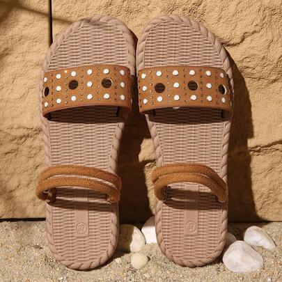 少女时尚简约新款平底凉鞋，软底轻便夏季百搭沙滩拖鞋