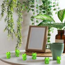 BuQiuRen 10只/20只/40只迷你绿色塑料青蛙，小青蛙摆件，仙女花园微型装饰品，盆栽蛋糕DIY家居装饰青蛙装饰品，适合派对 - A - 查看 6