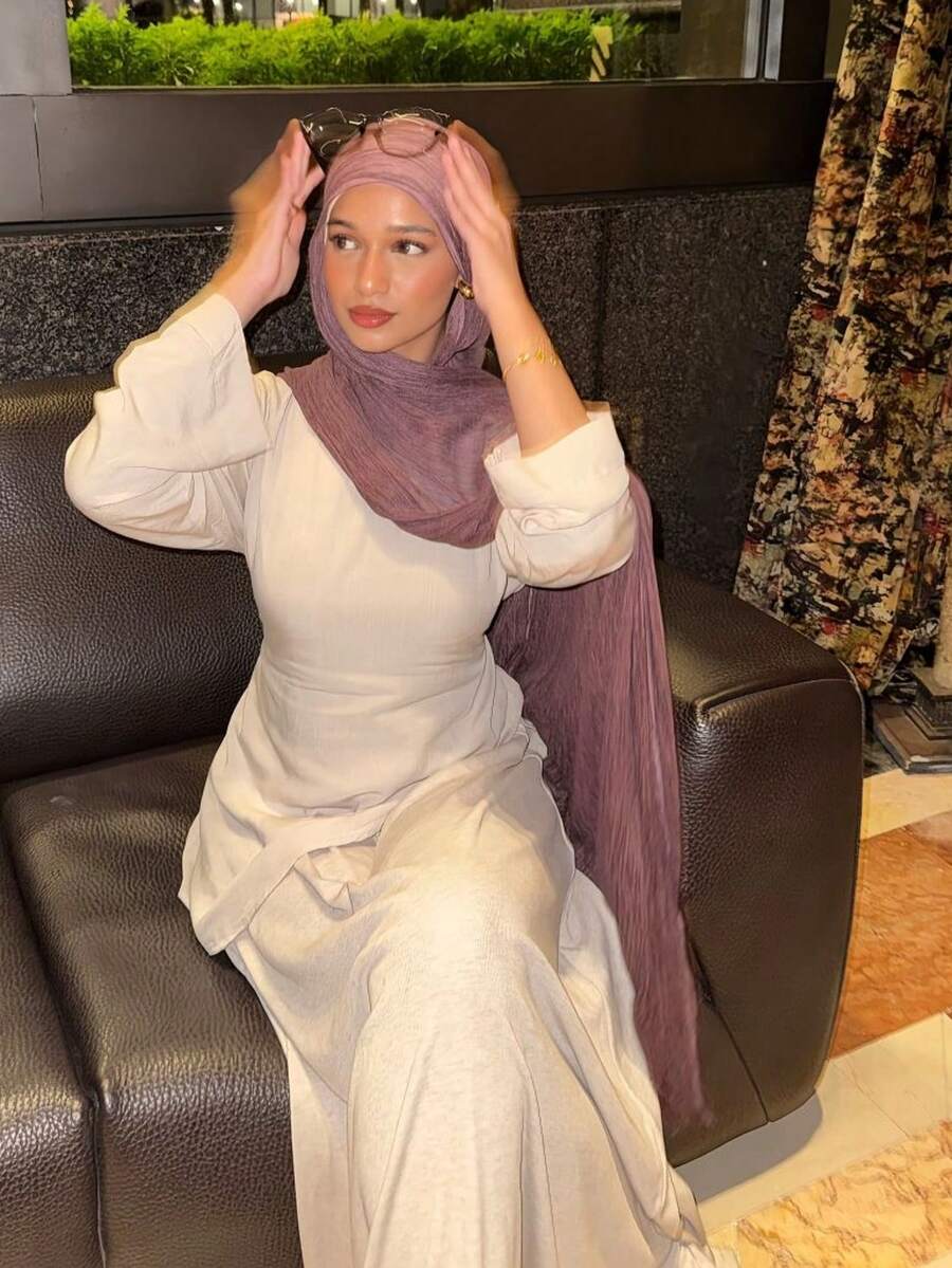 1pc Distressed Solid Color Lightweight Casual Long Scarf, Suitable For Daily Use - Red Violet - View 1