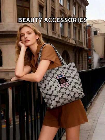 Gucci 1 chiếc túi tote dung tích lớn, túi đựng đồ di động, có màu hồng và xám, túi đựng mỹ phẩm kiểu dáng tối giản unisex.