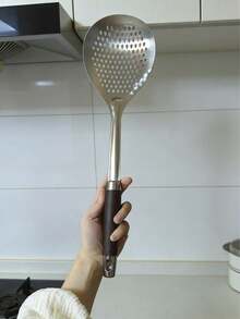 1 cái rây lọc lớn bằng thép không gỉ - Bền, không cần điện, chất liệu sắt, thích hợp cho nấu nướng và làm bánh, dùng được cho chiên rán và lẩu, dụng cụ chế biến thực phẩm nhà bếp, phù hợp cho gia đình và nhà hàng. - Nhiều màu - Xem 11