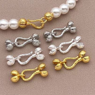 2个6x20毫米复古蝴蝶结弹簧扣 – 铜镀18K金，厚实银色和铂金色，纹理精美，适用于DIY手链和项链，是节日礼物的完美之选。