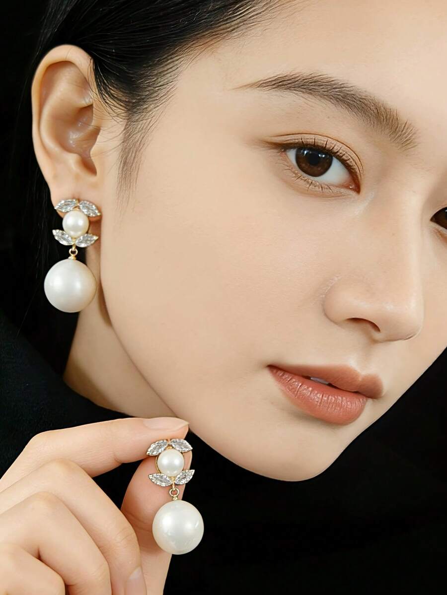 双C珍珠耳环，双C双珍珠耳环，适合女士日常佩戴 - 雙C雙珍珠 - 查看 1