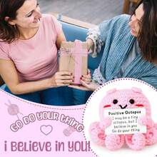 手工制作的粉色章鱼羊毛针织品，附赠一张励志留言卡，是一份鼓励人心的礼物，适合送给女性、男性、男朋友、女朋友、妻子或丈夫。 - 彩色 - 查看 5