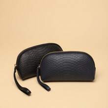 1个女童鳄鱼纹压花手拿包，便携时尚化妆包，可装太阳镜、口红、钥匙等，精美礼品 - 黑色 - 查看 2