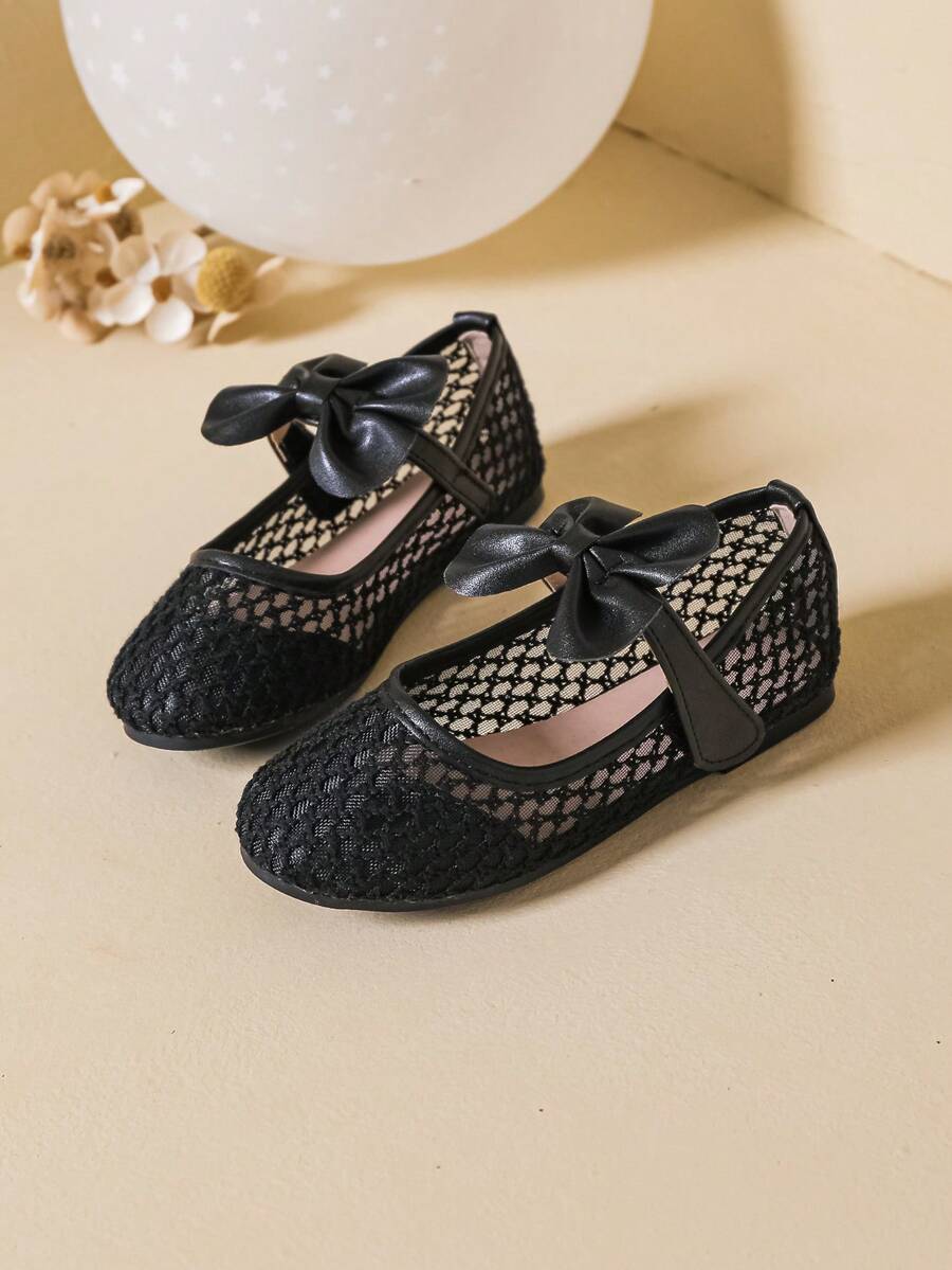 1 Pair Casual Campus Style Bow Tie Mesh Flat Shoes For Girls - Black - View 1