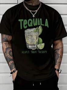 Un vaso de tequila brillante acompañado de rodajas de limón verde y hojas frescas de menta que evocan noches de diversión alegría relajada y energía positiva perfecta para los amantes de la bebida mexicana camiseta de hombre casual cómoda y moderna - Negro - Ver 1