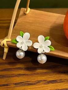 1对清新白色栀子花耳环，法式优雅仿珍珠吊坠耳环，女士款 - 白色 - 查看 1