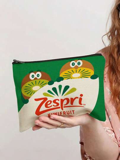 キウイブラザーズ コスメティックオーガナイザーバッグ - Zespriキウイフルーツ付きかわいいメイクポーチ、女性用ベージュメイクケース、リップ、ブラシ、ビューティーアイテムの旅行に便利なメイクアップストレージ - キウイ好きへのギフトに最適、ブラシホルダー、ファンシープリント、頑丈なジッパー開閉、トラベルエッセンシャル