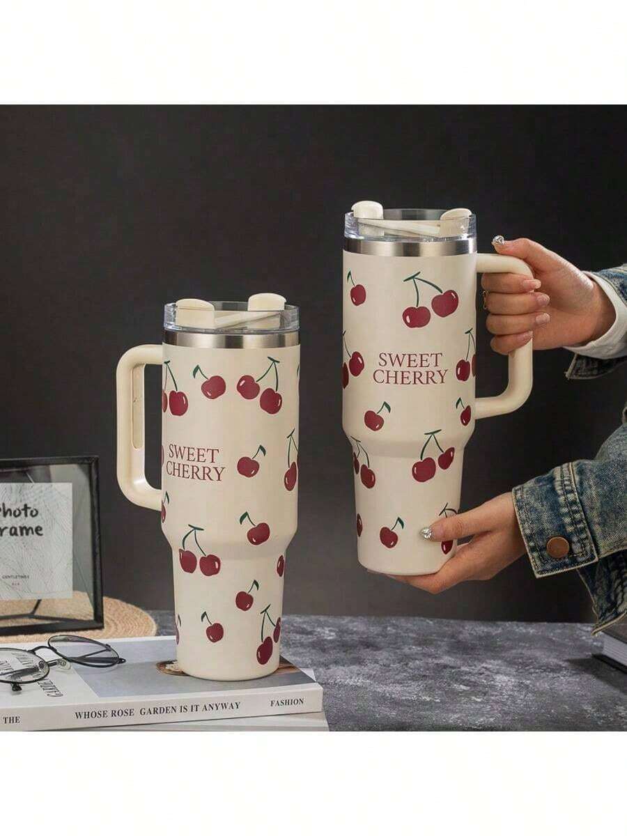 1 Peça Garrafa de Água de Grande Capacidade de 1200ml/40oz com Design de Letra e Cereja, com Alça e Canudo, Duas Tampas, Adequada para Água, Leite, Aveia, Chá, Suco, Café da Manhã, Café, Bebidas, Ideal para Café, Casa, Restaurante, Festa, Escritório, Dia dos Pais, Dia das Mães, Amigo, Namorado/Namorada, Família, Professor, Presente para Colegas de Trabalho, Halloween, Natal - Bege - Visão 1
