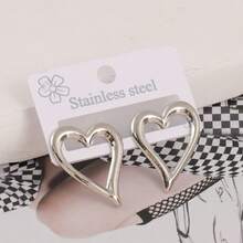 一对不锈钢条纹心形不对称几何耳环，时尚优雅，适合日常佩戴、派对、节日等场合，也是一份精美的珠宝礼物。 - 幾何耳環 - 查看 3
