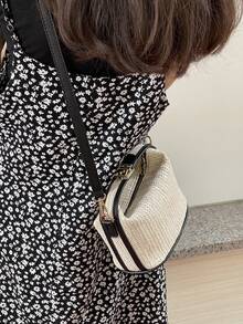 1pc New Fashion Large Capacity Casual Versatile Straw Bag With Cherry Charm, High-Quality Contrast Color Tote Bag, Perfect For Beach, Outing, Party, Vacation, Adjustable Shoulder Strap, Crossbody Bag - Black - View 5