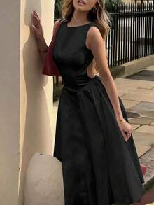 Vuslat 新款时尚百搭修身A字连衣裙，优雅简约无袖设计，适合通勤、日常穿着、派对、下午茶等场合。 - 黑色 - 查看 10