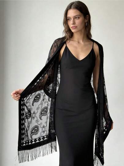 1 Stück schwarzer Samt Cashew eleganter, bequemer Samt modischer, vielseitiger, einzigartiger, charmanter Schal mit langen Quasten, geeignet für Abendpartys, Neuankömmling Geschenk für Frauen