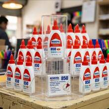 Liquid Glue - Square - View 3