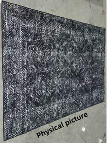 1pc Vintage-Style Geometric Pattern Decorative Rug/Mat, Faux Wool Fabric, Low Pile, Soft & Foldable, Machine Washable, Suitable For Living Room, Bedroom, Study, All Seasons, Pet-Friendly - Black - View 10