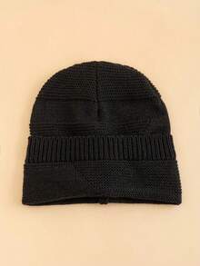 JZML Men Solid Knit Slouchy Beanie For Daily Life Casual Fall Outfit - Black - View 4