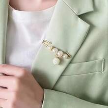 一套优雅女士缝纫胸针，饰以仿珍珠和串珠 - 金色安全别针，适用于腰部调节和衣物修补 - 适合日常佩戴和送礼，多功能饰品 | 精致风格，易于取下，无需缝纫。配有可调节扣环，完美调节腰围。是搭配毛衣、开衫和披肩的理想之选。[送给妻子和母亲的节日礼物] 款式和颜色随机发货 - 收腰別針 - 查看 11