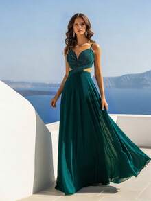 HOMEYEE Women's Elegant Long Chiffon Cocktail Dress, Spaghetti Strap Neckline, Backless Design, Flared Hem - Dark Green - View 9