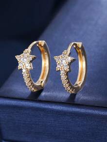 一对可爱迷人的镶钻星形耳环，适合日常佩戴、约会或作为礼物。 - W17865 - 查看 6