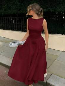 Vuslat 新款时尚百搭修身A字连衣裙，优雅简约无袖设计，适合度假、下午茶、办公通勤、日常穿着、派对等场合。 - 酒紅色 - 查看 5