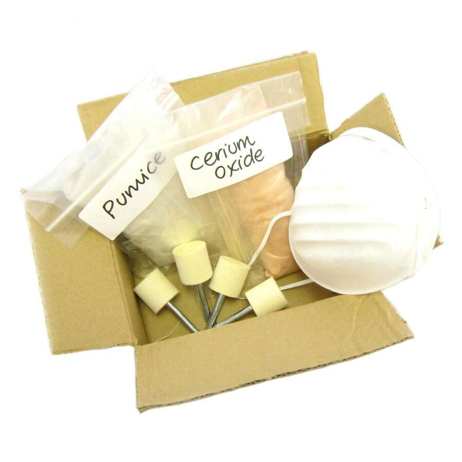 POLISH AND TAKES OUT SCRATCHES KIT 28 - GLASS POLISHING - B - View 1