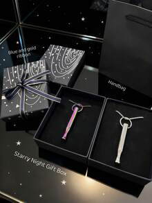 1件 幻彩紫色尖头冥想呼吸项链 - 男士减压饰品，舒缓心灵的礼物，耐用透明心理饰品，简约链条设计，抛光表面（款式随机发货） - 彩色 - 查看 3