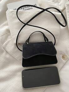 2026 Spring New Retro Matte Shoulder Bag, Fashionable Chic One Shoulder Underarm Crossbody Bag - Black - View 8