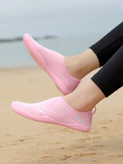女士沙滩、徒步及户外运动水鞋 | 轻便赤足水鞋 防滑 灵活透气 夏季鞋履