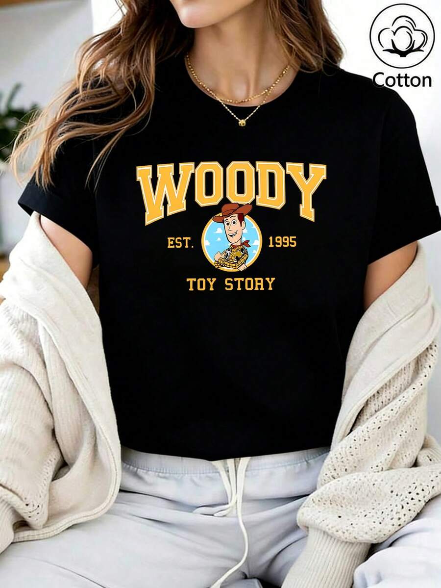Disney Loose Fit Toy Story Woody "EST. 1995" College Style Printed T-Shirt, Suitable For Summer And Spring, Short Sleeved Tops, Women's Clothing, Holiday Gift Party Clothing. - màu đen - Xem 1