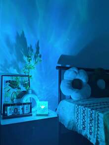 1pc 16-Color Water Wave Northern Lights Night Light, Square Projection Lamp, With Touch/Remote Control, USB Powered, Perfect Valentine's Day And New Year Gift, Projection Lamp Atmosphere Light - Multicolor - View 1