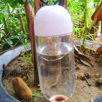 2/4件套自动浇水工具 [500毫升] - 鹿角造型滴灌套装，适用于阳台/花园/温室 - 室内外植物浇水系统，7天自动浇水 - 理想的度假和节日礼物