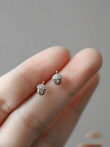 1对S925纯银简约独特可爱松果耳钉（女士款） - 松果1 - 查看 2